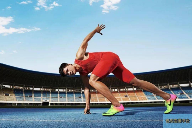 费迪南德：拉什福德为维拉提供了速度和纵深，但他在曼联做不到