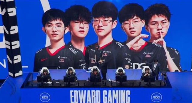 先后三次离 先后三次离