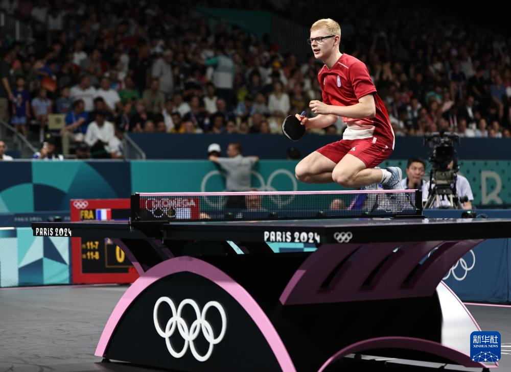 行了深入研 行了深入研